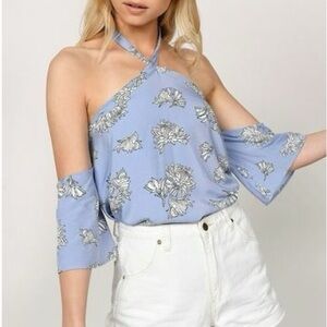 Tobi Rachelle Blue Print Cold Shoulder Blouse
S / Blue Multi